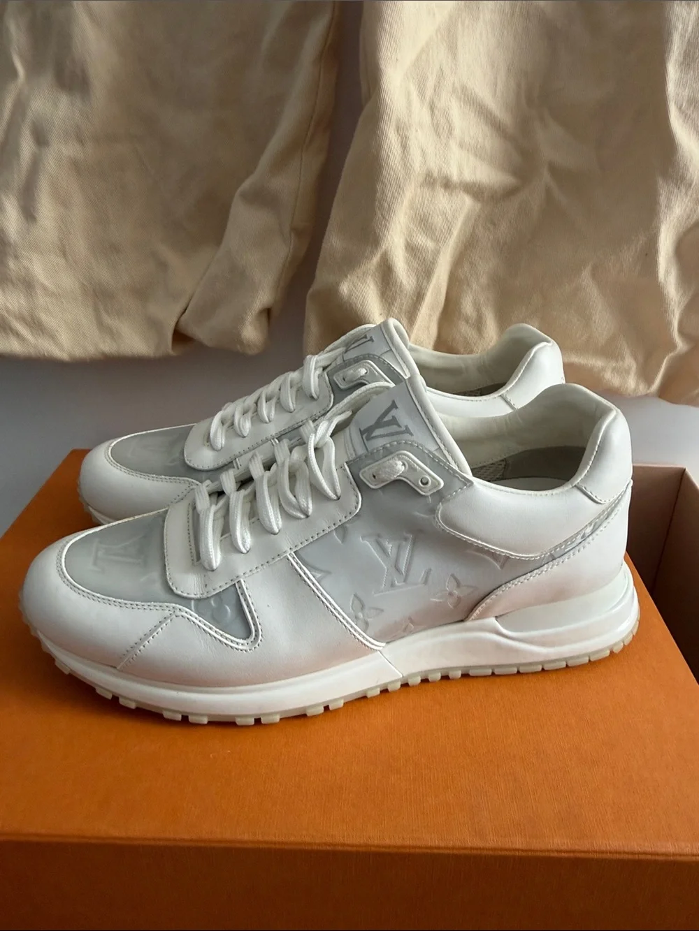 Louis Vuitton Men’s White and Light Gray LV Run Away Sneakers LV women’s 9